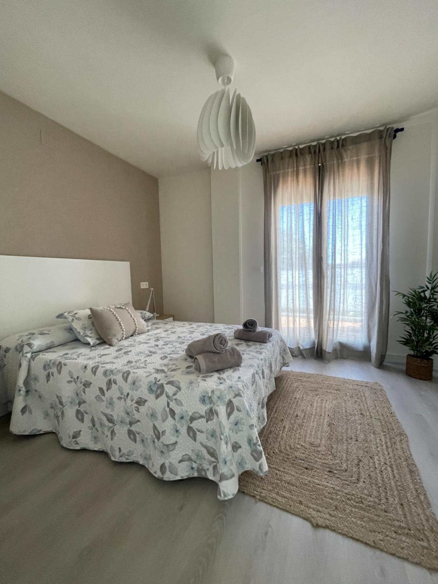 Casa De La Luz Apartment Penafiel Bagian luar foto